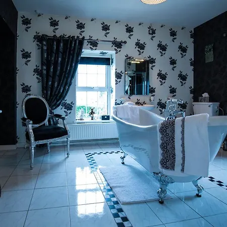 Bruckless Rest - Fine Country Living Milltown (Donegal)